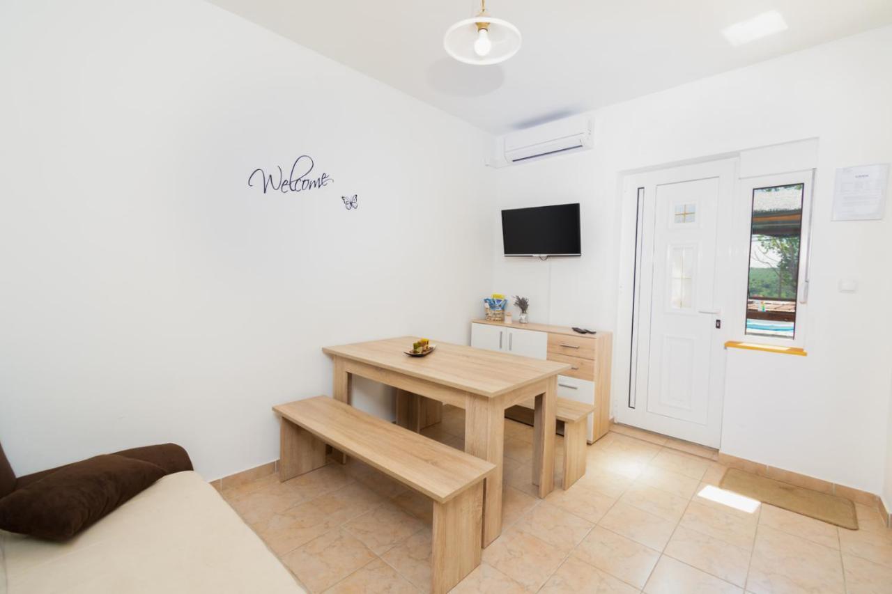 Apartmani Ajp Posedarje Dış mekan fotoğraf